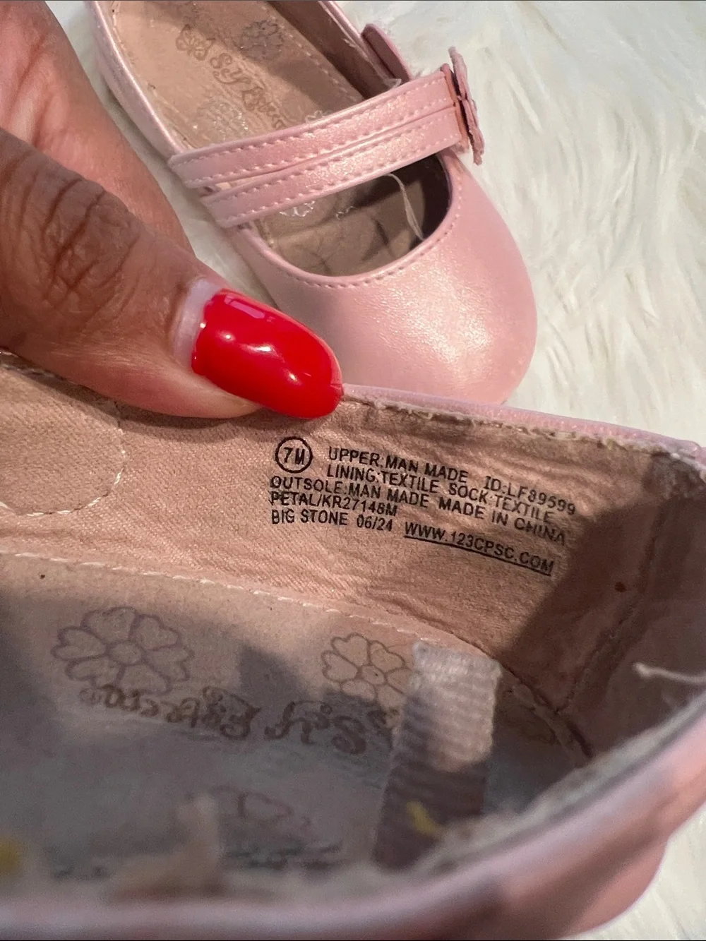 5/$35 Used Classic Girls Shimmer Pink Mary Jane Dress Shoes size 7M